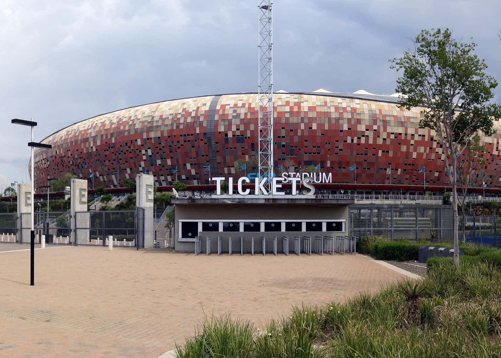 FNB Stadium “The Calabash”: South Africa’s Colossal Venue with a Historic Legacy