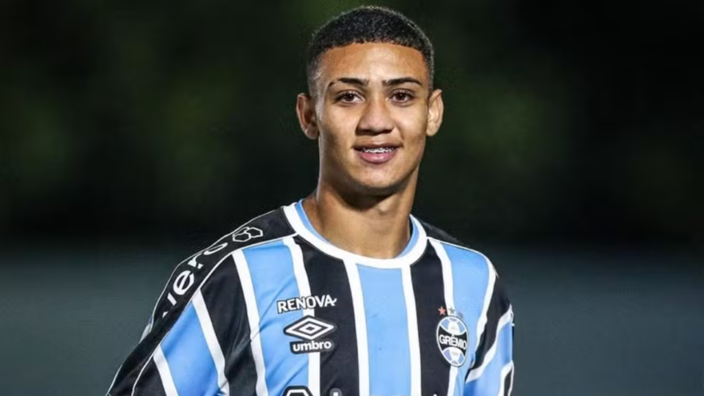 Gustavo Nunes: A Deep Dive into His Playing Style and Game Stats