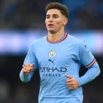 Atlético Madrid Send New Improved Bid to Sign Julián Álvarez Worth €75m Amid Direct Talks
