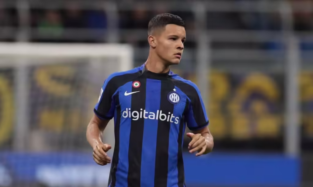 Valentín Carboni Player Profile and Stats: Insights into Performance and Potential